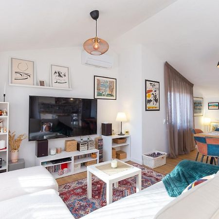 Apartmani Lucija โปเรช ภายนอก รูปภาพ