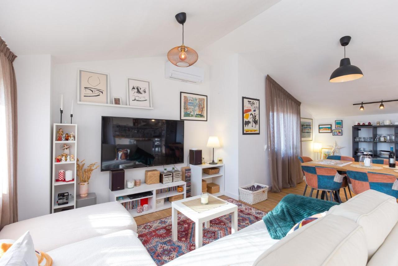 Apartmani Lucija โปเรช ภายนอก รูปภาพ