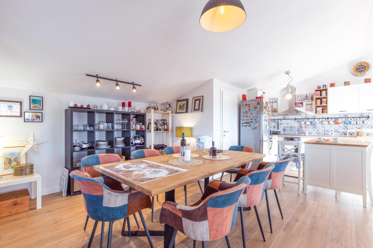 Apartmani Lucija โปเรช ภายนอก รูปภาพ